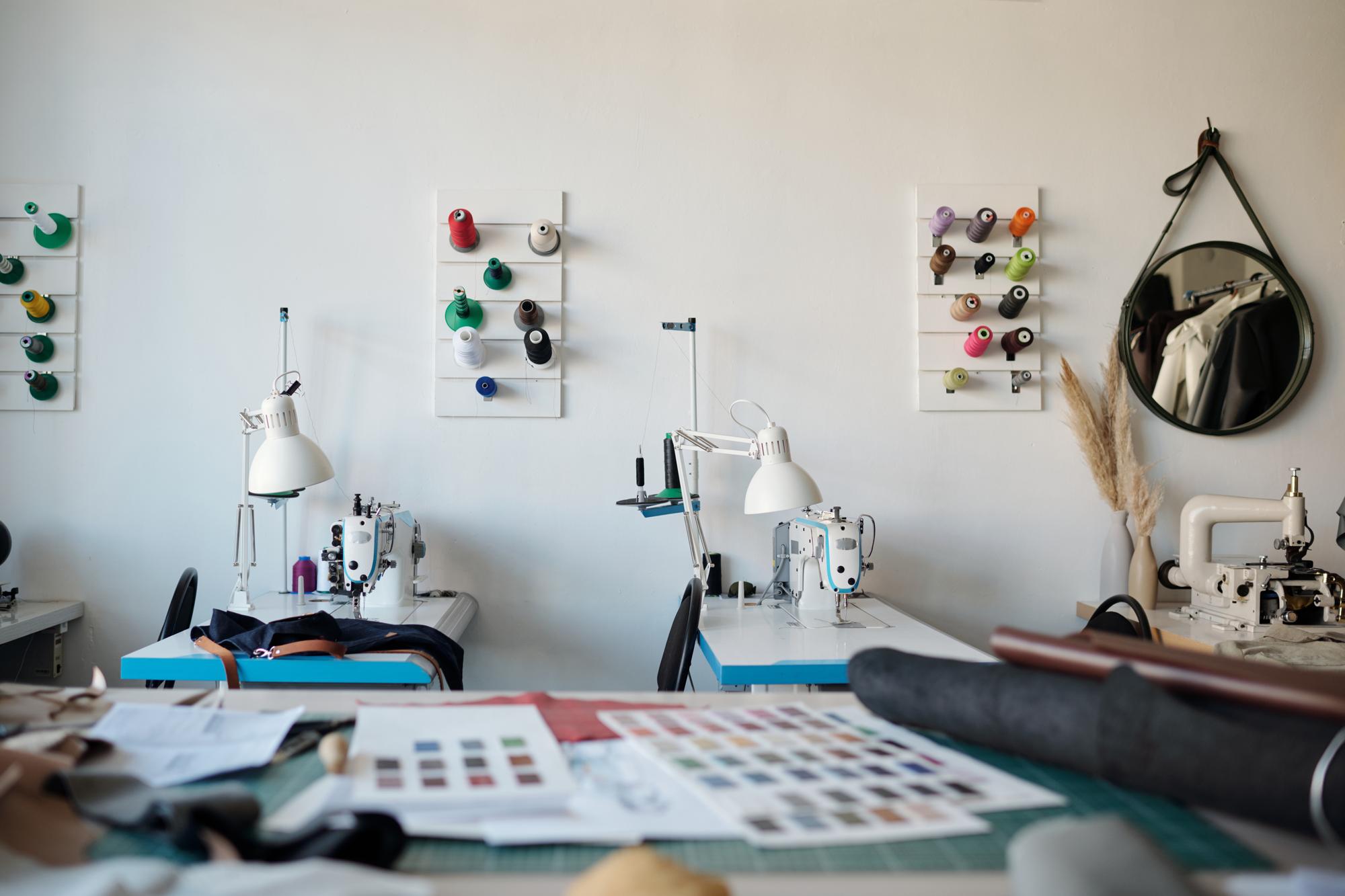 Interno del laboratorio con attrezzature